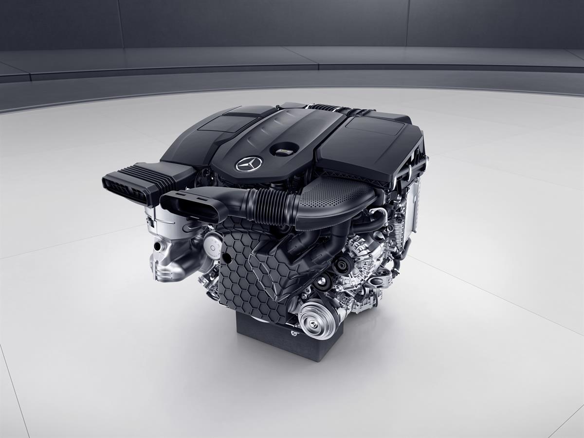 Mercedes-Benz Vierzylinder-Dieselmotor OM654