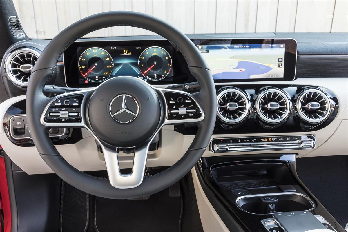 Das neue Mercedes-Benz CLA Coupé