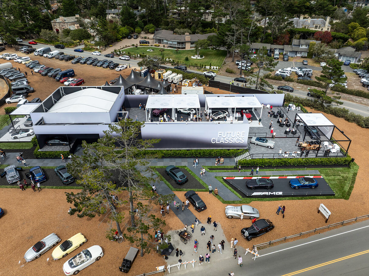 Mercedes-Benz auf der Pebble Beach Automotive Week 2026: Markenpräsenz Star Lounge. Foto: Jensen Larson.
