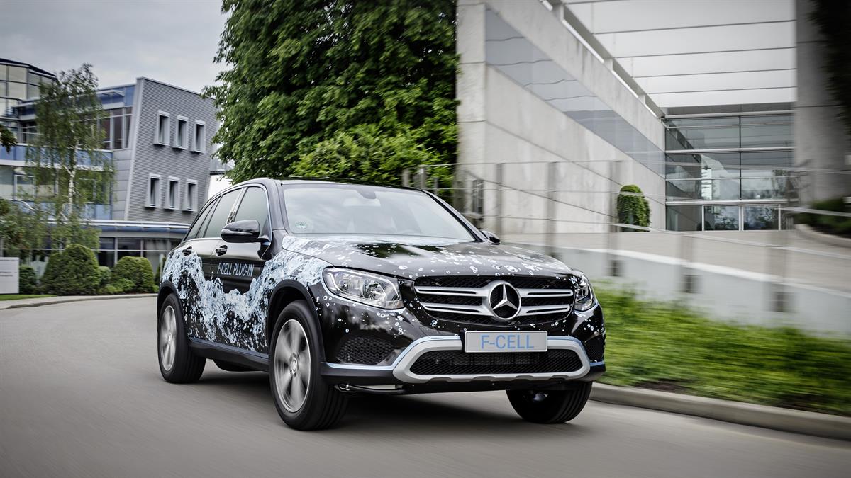 Daimler investiert massiv in grüne Antriebstechnologien