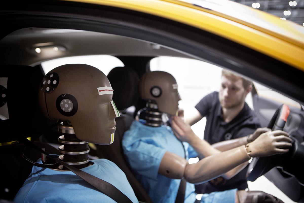 Das neue Technologiezentrum Fahrzeugsicherheit (TFS)