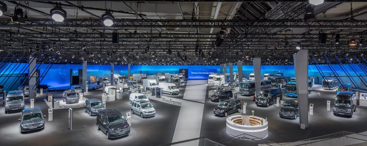 Daimler Nutzfahrzeuge mit zwei renommierten Kommunikationspreisen ausgezeichnet 