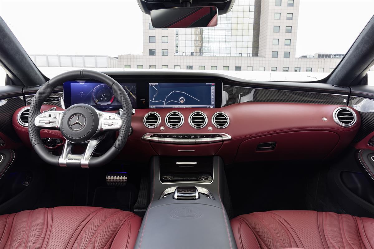 Das neue Mercedes-AMG S 63 4MATIC+ Coupé und Cabriolet 