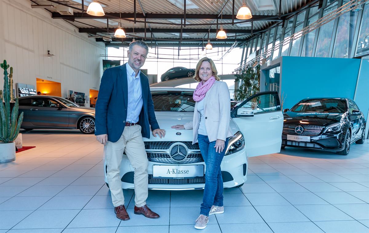 Österreichs beste Autofahrerin gewinnt neue A-Klasse