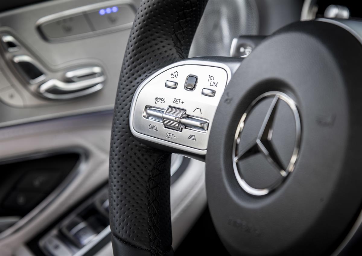 Die neue Mercedes-Benz C-Klasse Limousine