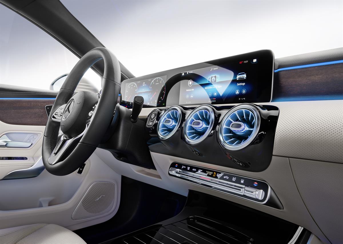 Die neue Mercedes-Benz A-Klasse Limousine Interieur
