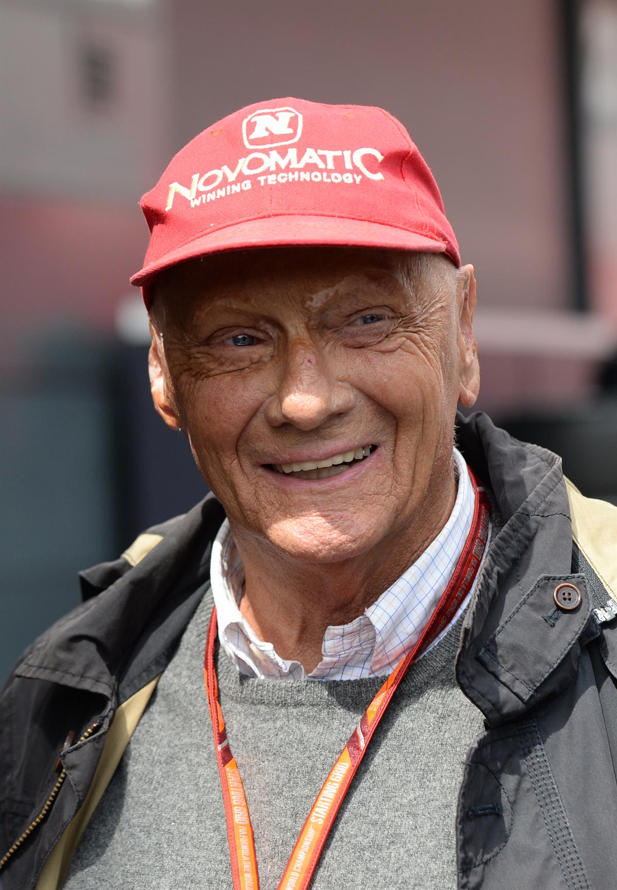 „Die Mercedes-Benz Familie in Österreich trauert um Niki Lauda.