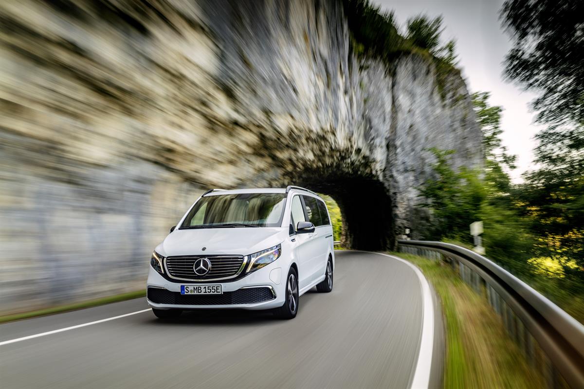 Mercedes-Benz EQV: Weltpremiere für die erste Premium-Großraumlimousine mit elektrischem Antrieb