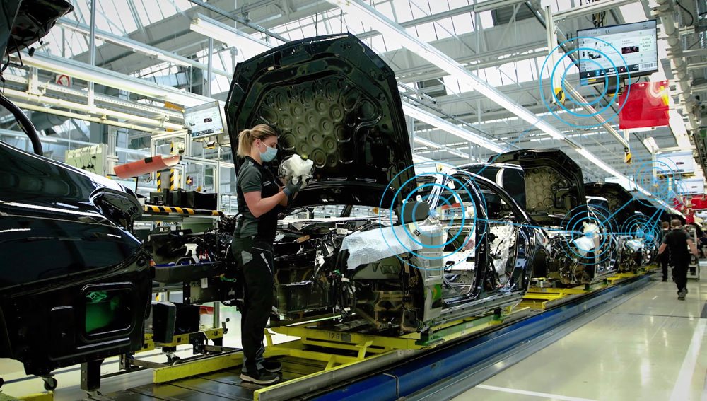 Digitales Mercedes-Benz Produktions-Ökosystem MO360: Globale Fertigung in Echtzeit vernetzt