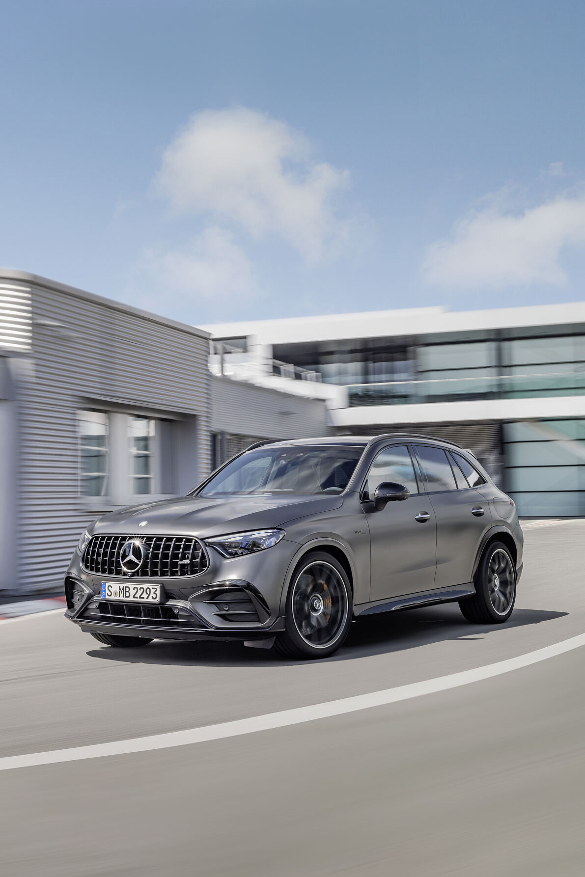 Der neue Mercedes-AMG GLC: Performance-SUV in zwei leistungsstarken Ausprägungen