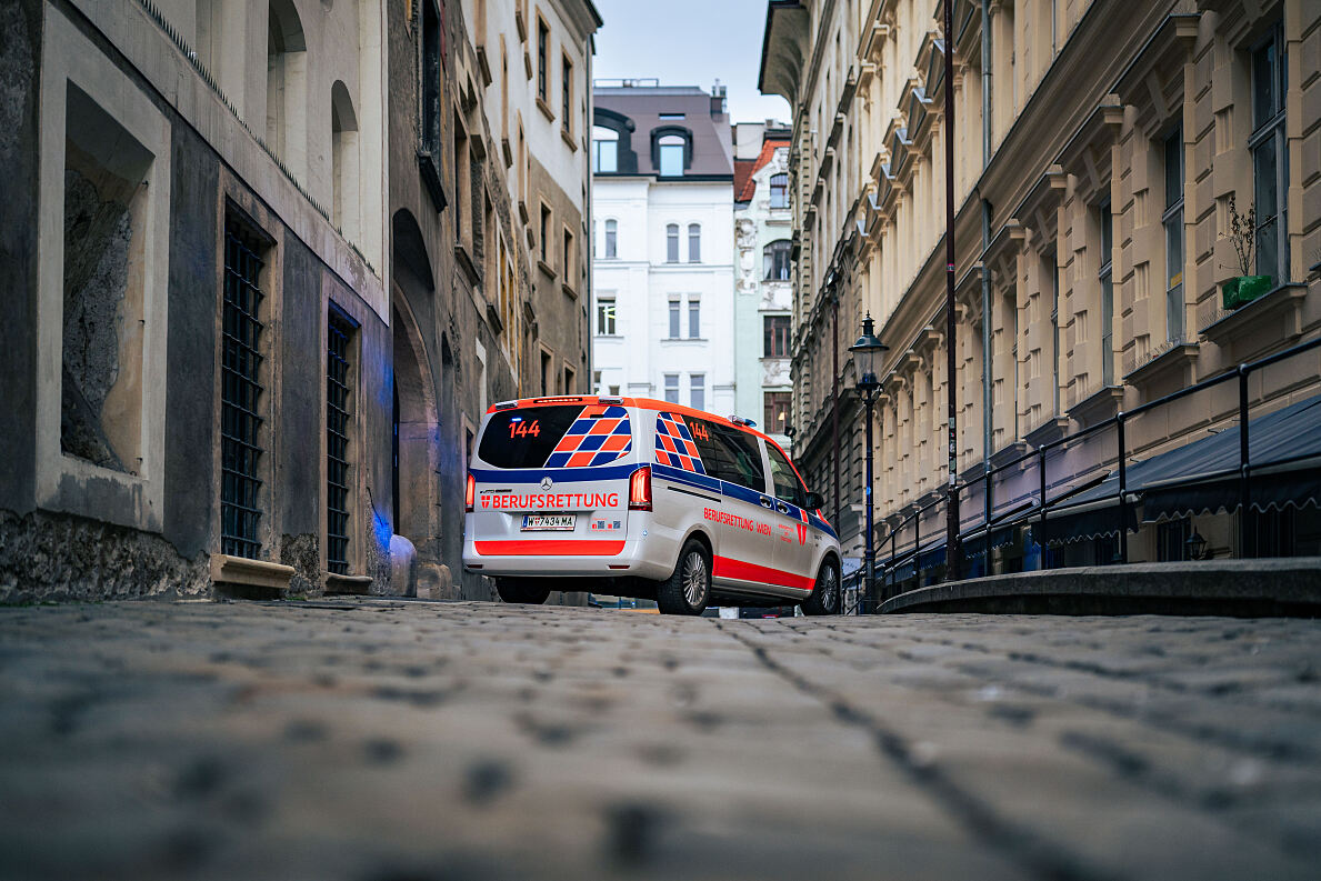 Voll-elektrisch für das Rettungswesen_Mercedes-Benz Einsatzfahrzeuge für die Berufsrettung Wien