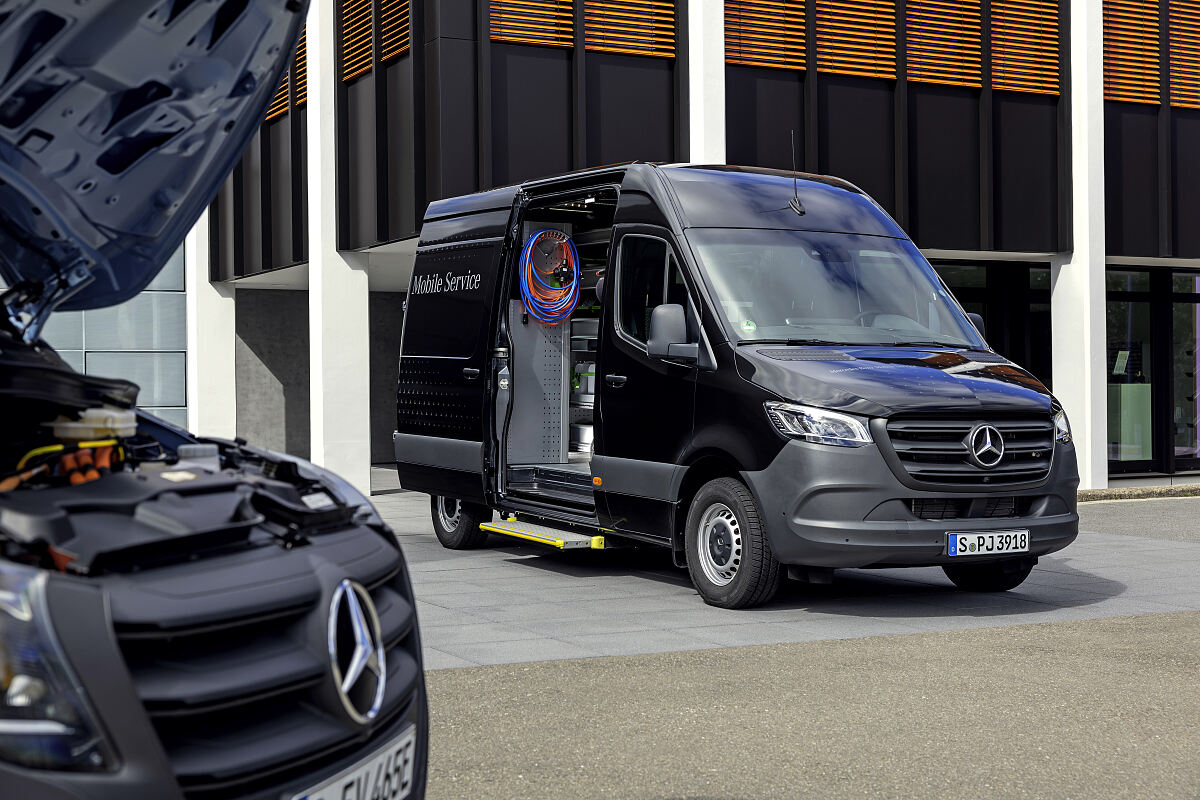 Mercedes-Benz Vans bringt die Werkstatt zum Kunden 