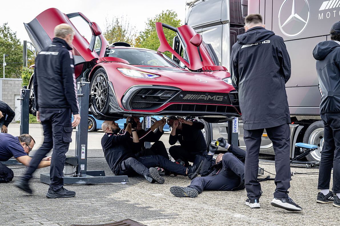 Mercedes-AMG ONE bricht eigenen Rundenrekord auf der Nürburgring-Nordschleife