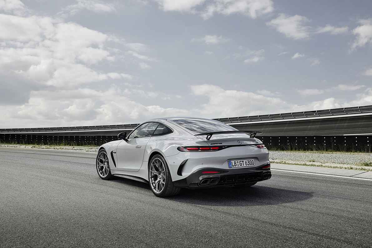 Der neue Mercedes-AMG GT 63 PRO 4MATIC+: Noch agiler für die Rennstrecke