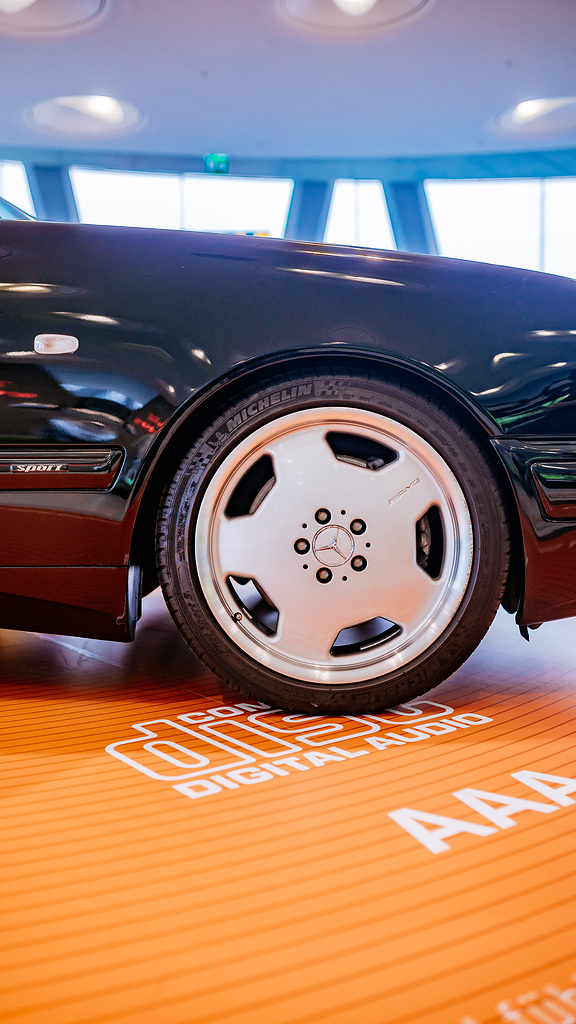 Seltene Hochleistungslimousine der 1990er: Der Mercedes-Benz E 60 AMG in der Sonderausstellung „Youngtimer“