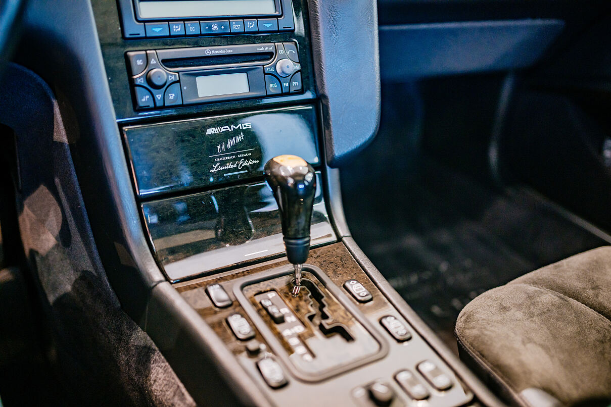 Seltene Hochleistungslimousine der 1990er: Der Mercedes-Benz E 60 AMG in der Sonderausstellung „Youngtimer“